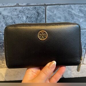 Tory Burch Wallet